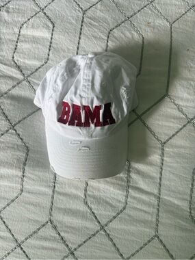 White 'BAMA' Baseball Cap with Crimson Embroidery